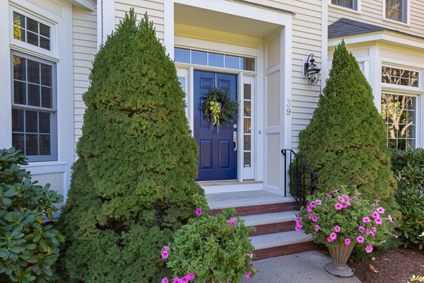 39 Old Haswell Park Road Middleton, MA 01949 - Photo 2 of 30 Gallery Image 2
