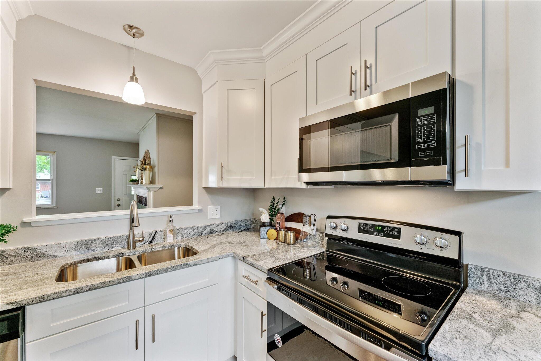 4415 Kenfield Road Columbus, OH 43224 - Photo 19 of 39 Gallery Image 19