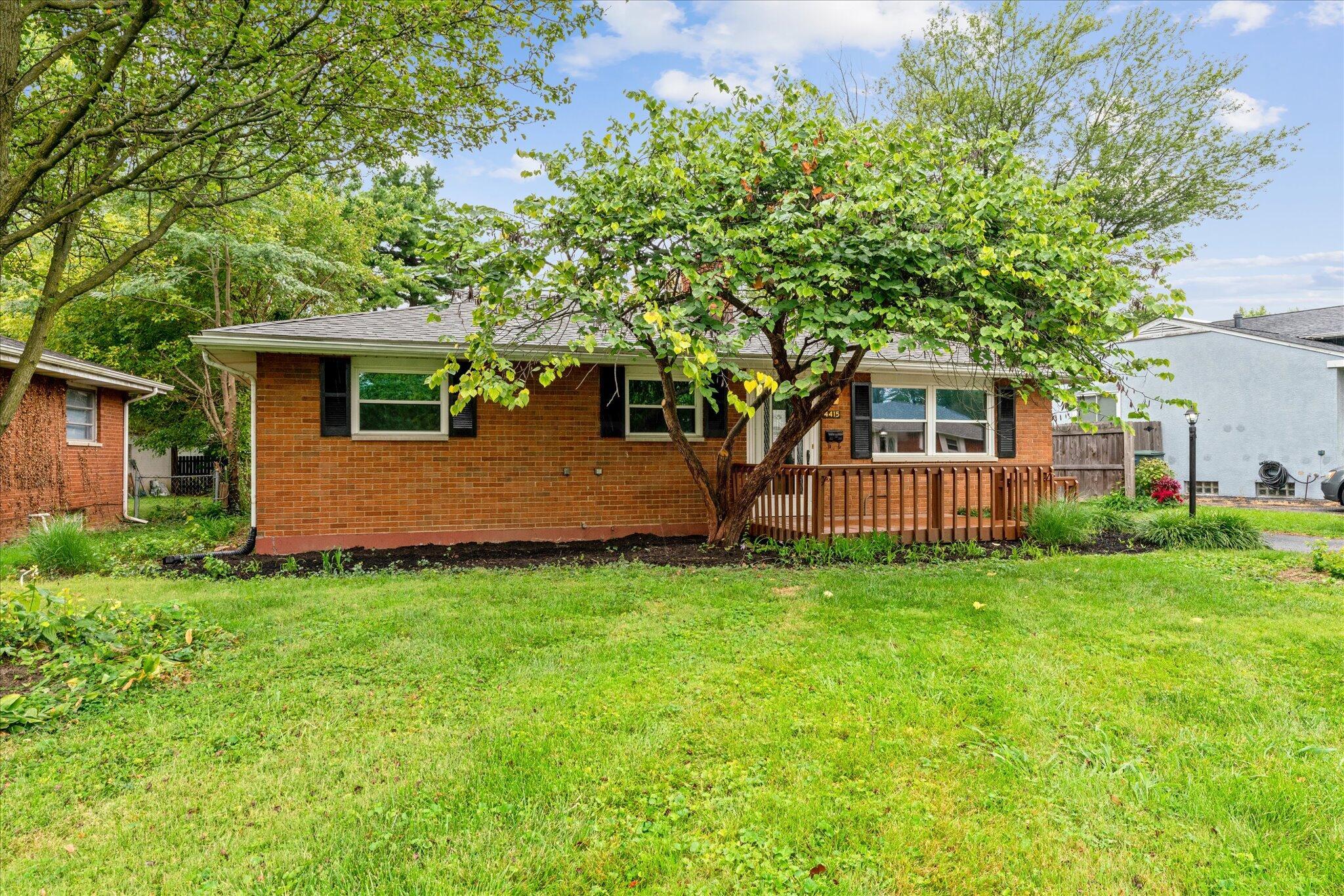 4415 Kenfield Road Columbus, OH 43224 - Photo 3 of 39 Gallery Image 3
