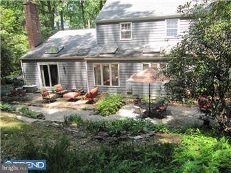 82 Pugh Road Wayne, PA 19087 - Photo 11 of 12 Exterior Back