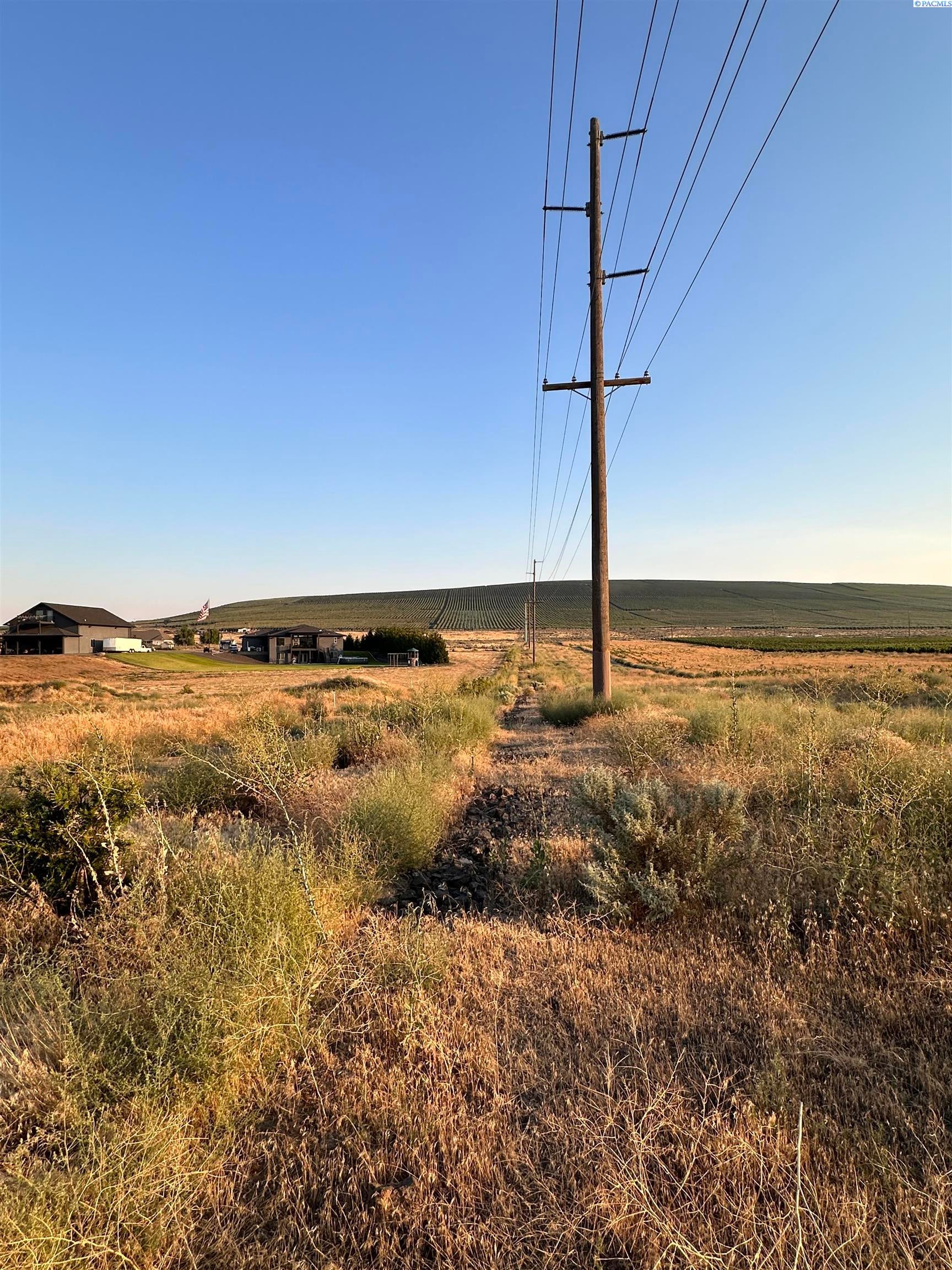 Nka Kennedy Road Benton City, WA 99320 - Photo 12 of 19 Gallery Image 12