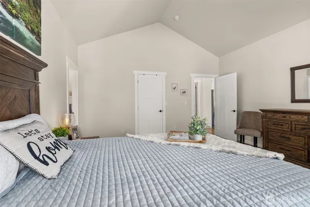 $597,000 | 119 Redwood Lane, Onalaska, WA 98570