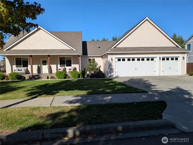 $597,000 | 119 Redwood Lane, Onalaska, WA 98570