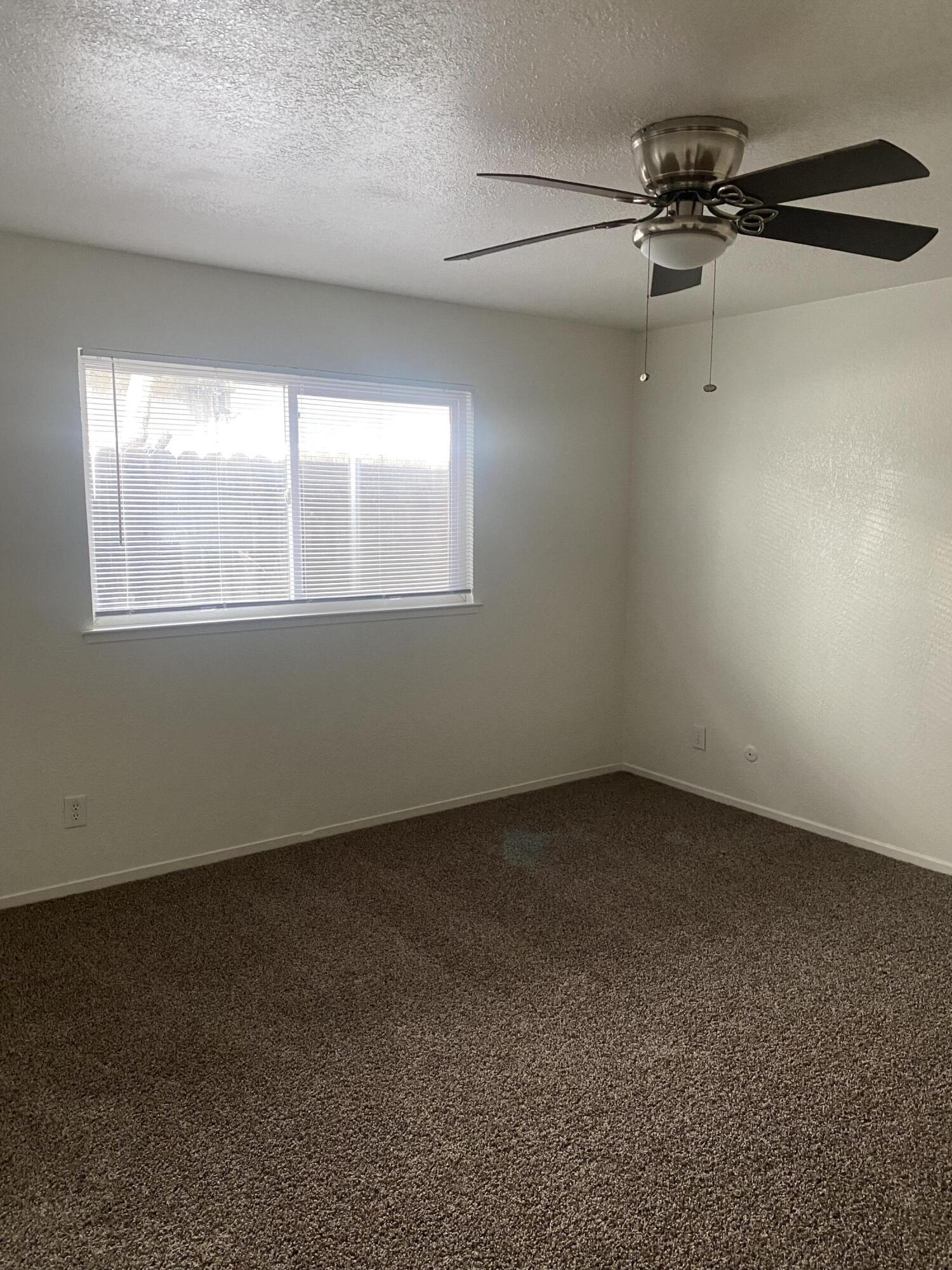 3136 West Austin Way Fresno, CA 93722 - Photo 15 of 49