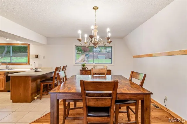 $489,900 | 9843 East Vista Drive, Hillsboro, MO 63050