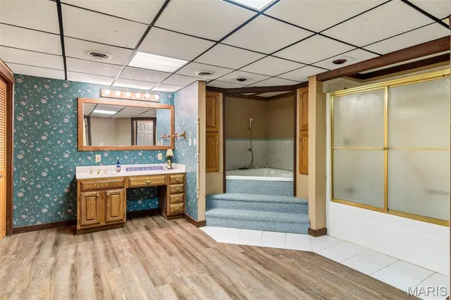 $489,900 | 9843 East Vista Drive, Hillsboro, MO 63050