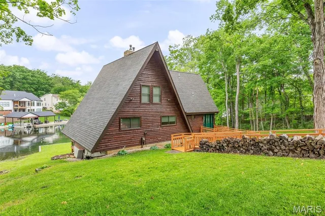 $489,900 | 9843 East Vista Drive, Hillsboro, MO 63050