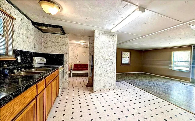 $135,000 | 123 Linderwood Drive, Georgetown, FL 32139