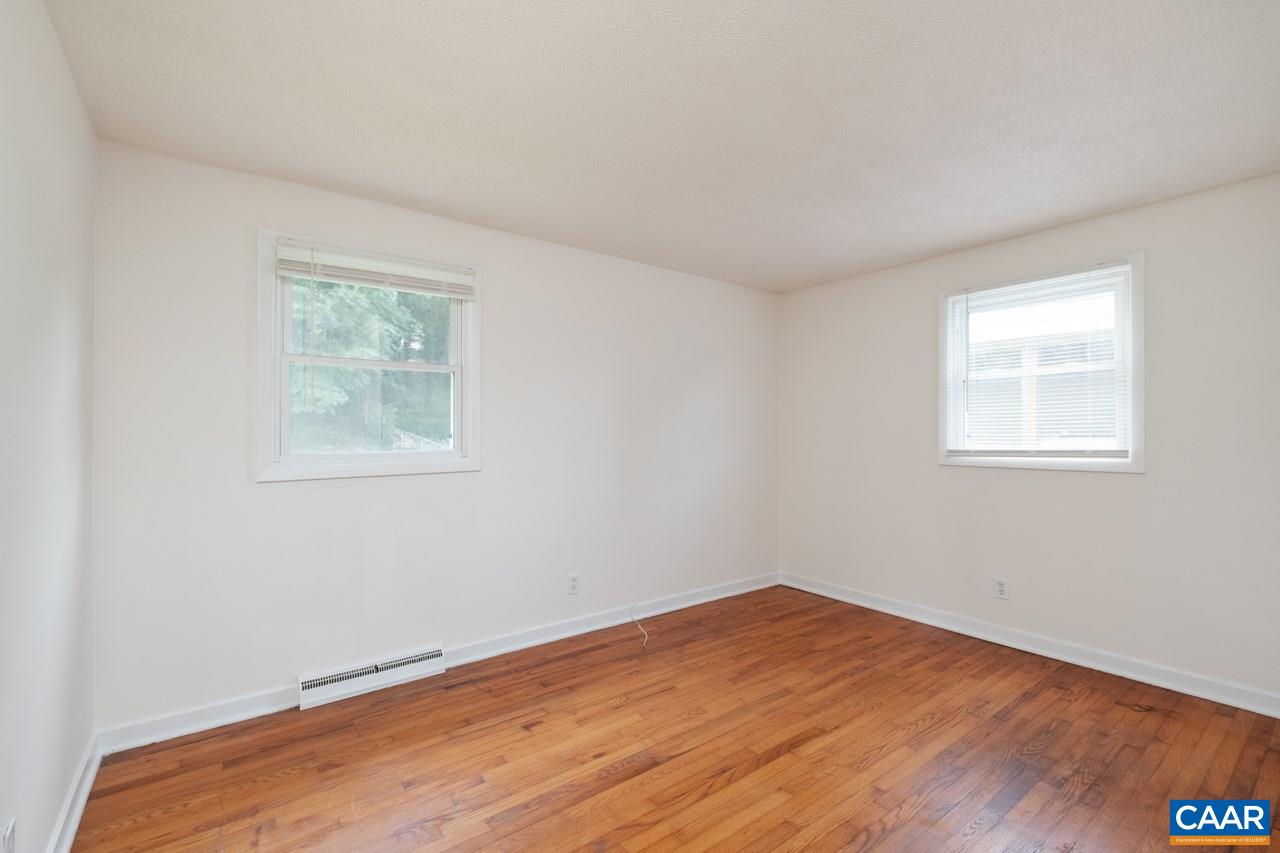 315 Carlton Road Charlottesville, VA 22902 - Photo 8 of 21 Gallery Image 8
