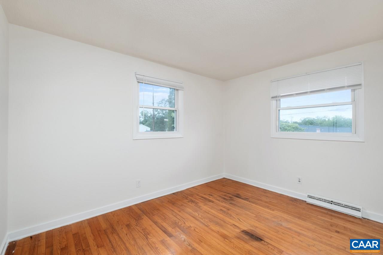 315 Carlton Road Charlottesville, VA 22902 - Photo 9 of 21 Gallery Image 9