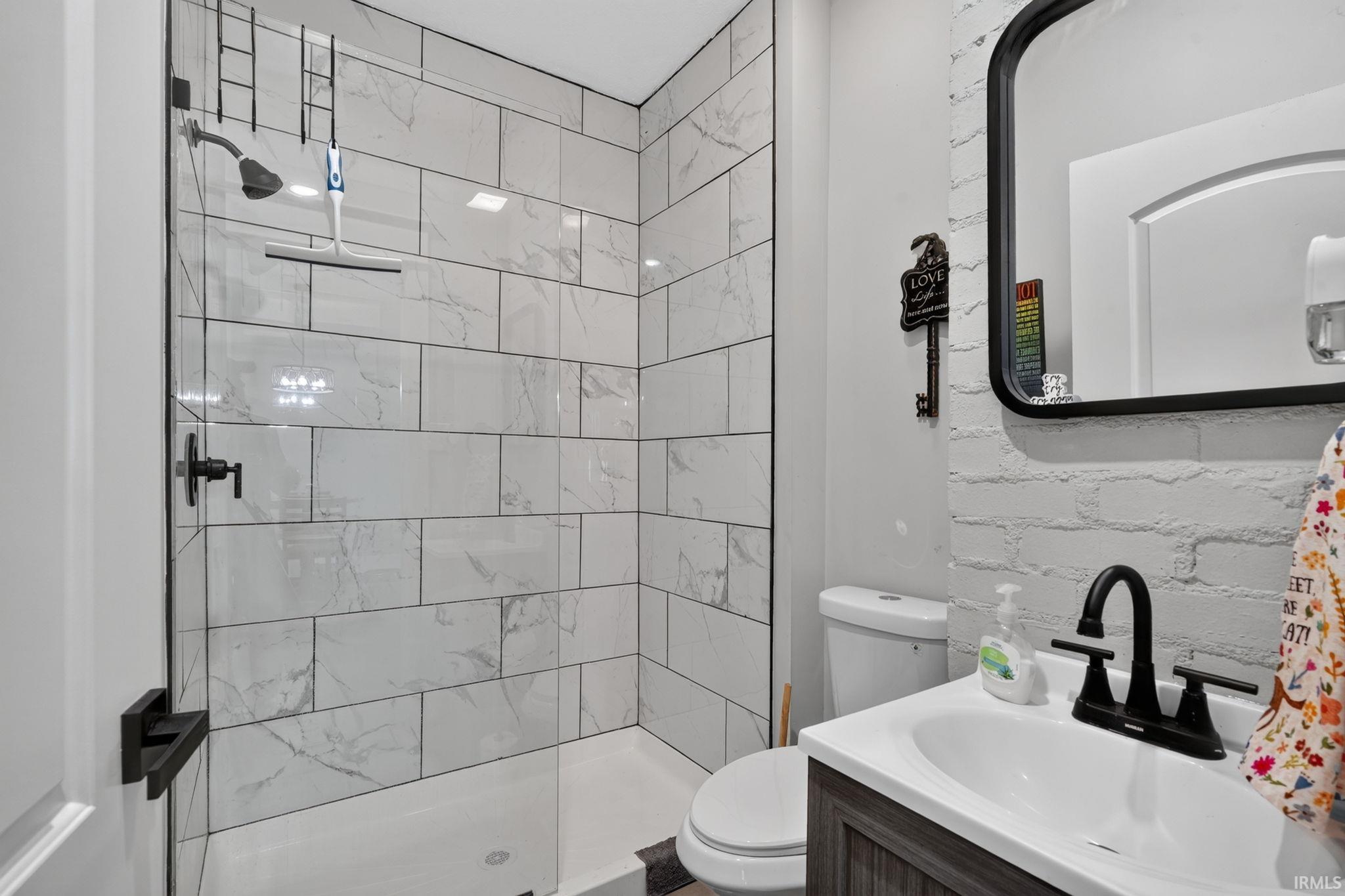 429 West Franklin Street Delphi, IN 46923 - Photo 12 of 32