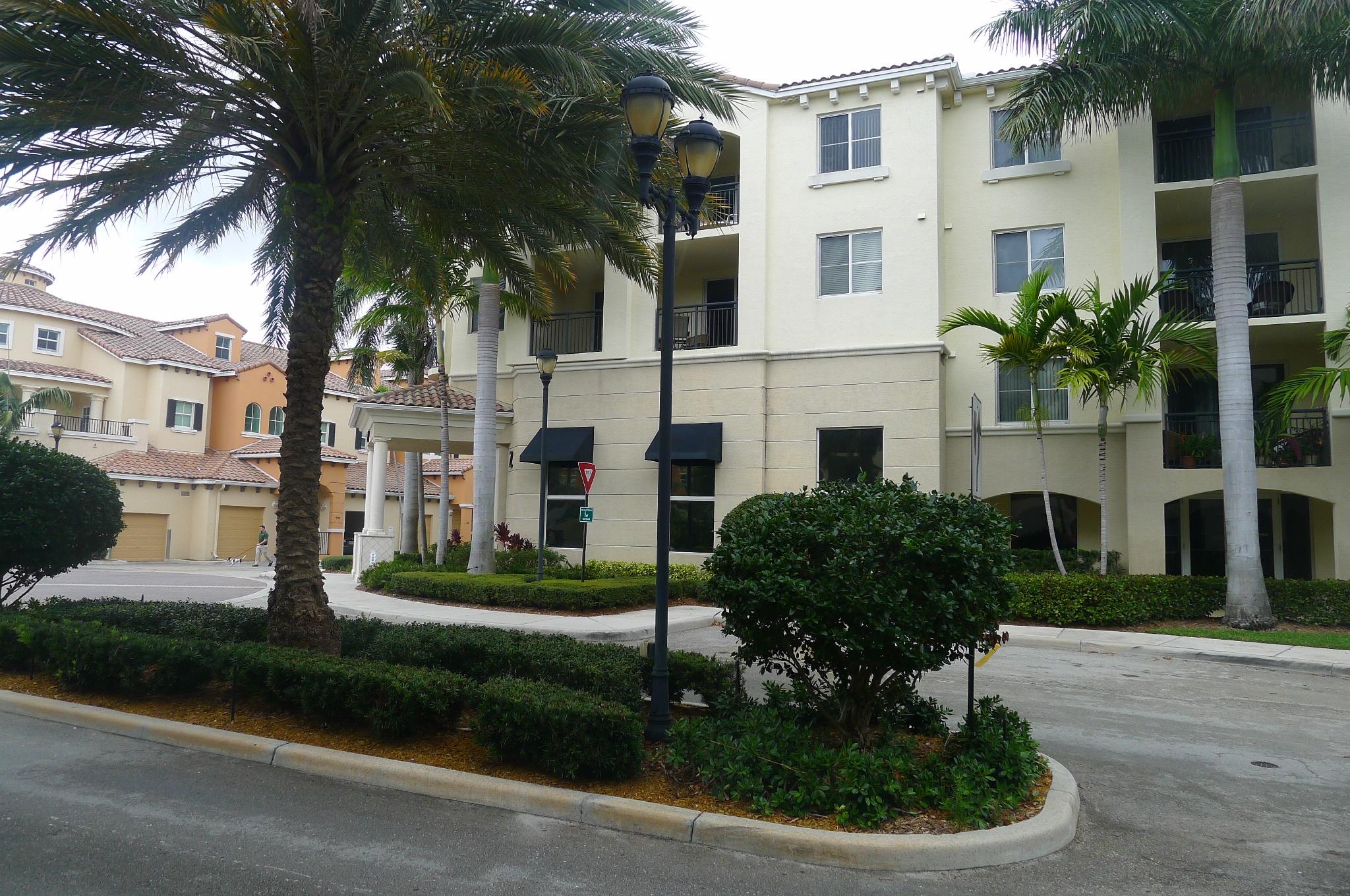 3 Renaissance Way, Unit 102 Boynton Beach, FL 33426 - Photo 3 of 7 045