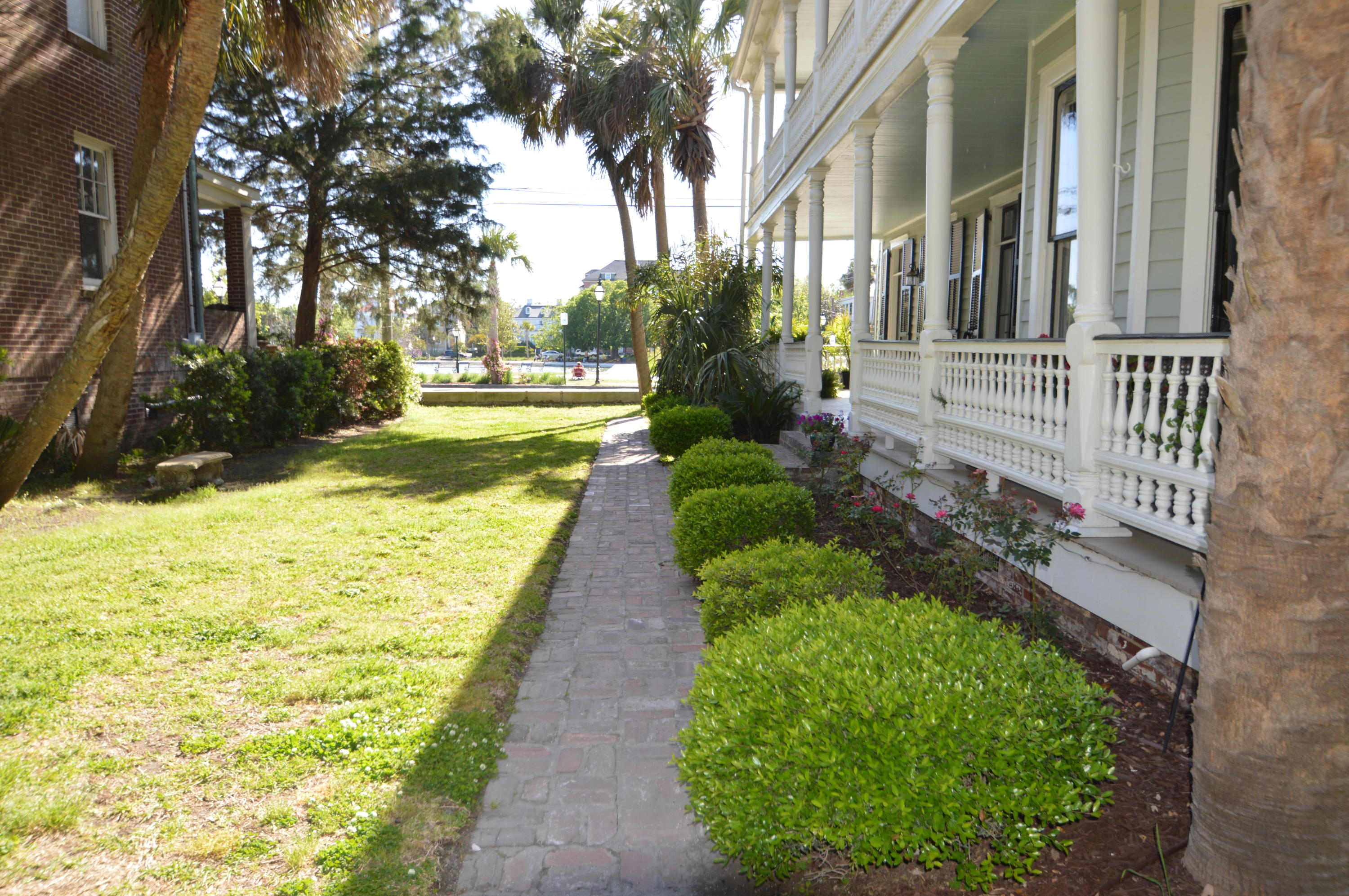 58 Rutledge Avenue, Unit A Charleston, SC 29401 - Photo 7 of 37 DSC_0192