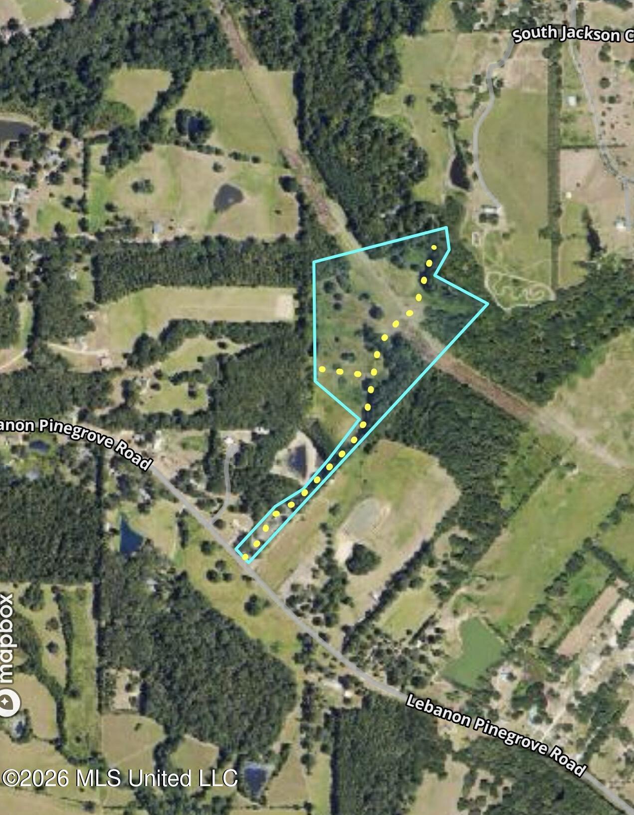 13610 Lebanon Pinegrove Road Terry, MS 39170 - Photo 5 of 13 IMG_9544