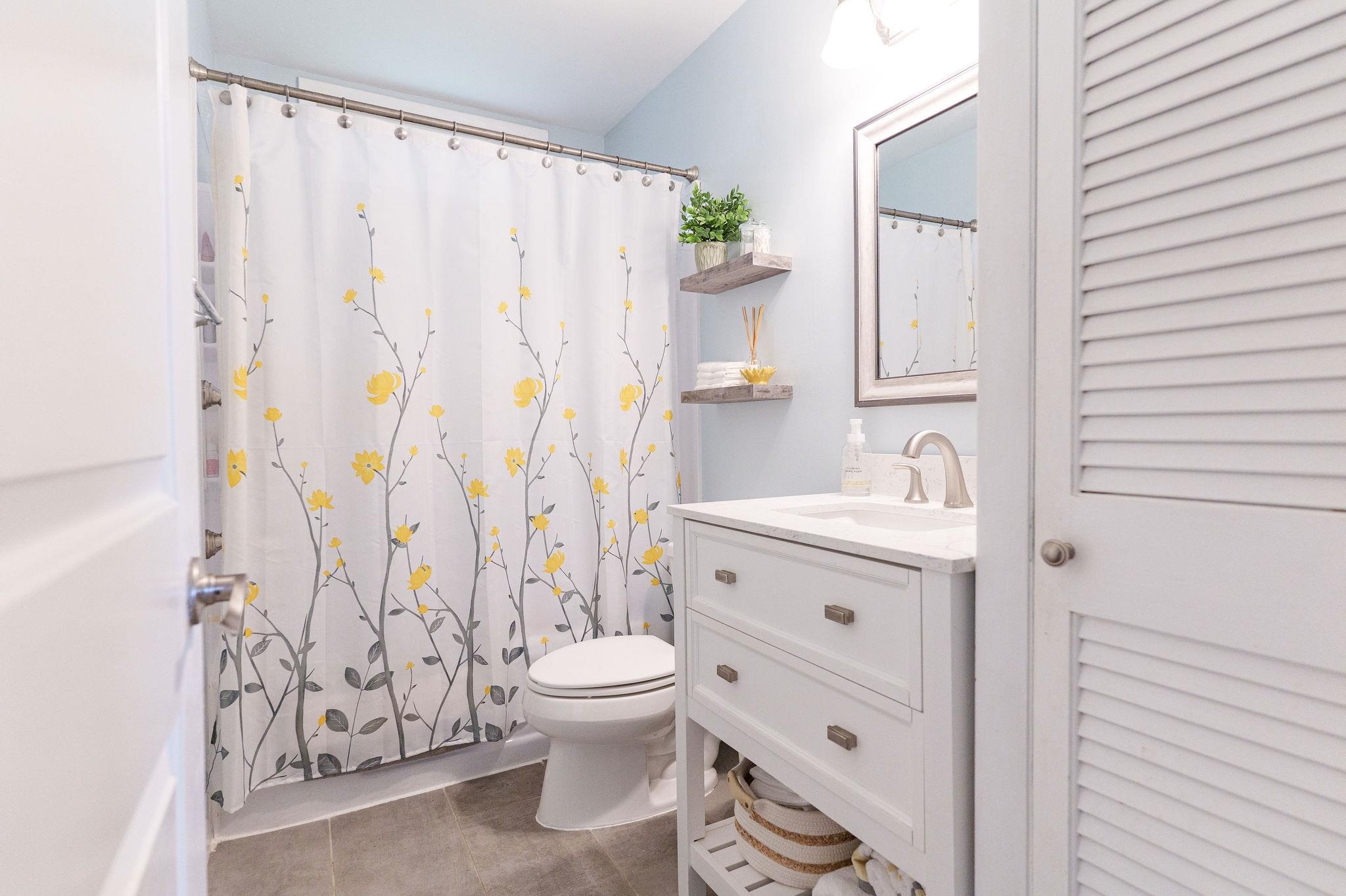 2515 Mountain View Road Williston, VT 05495 - Photo 24 of 34