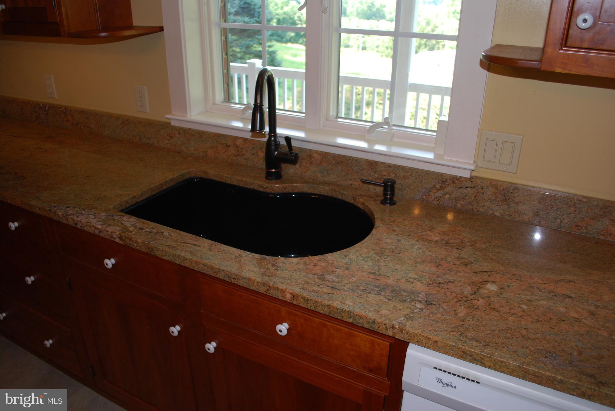 3901 Water Tank Road Manchester, MD 21102 - Photo 14 of 45 Kitchen