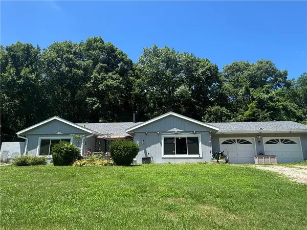 $390,000 | 8314 South Corn Road, Oak Grove, MO 64075