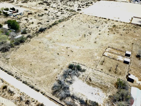 a sign that is on the wall of building