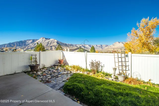 $332,000 | 19 Angelica Circle, Parachute, CO 81635