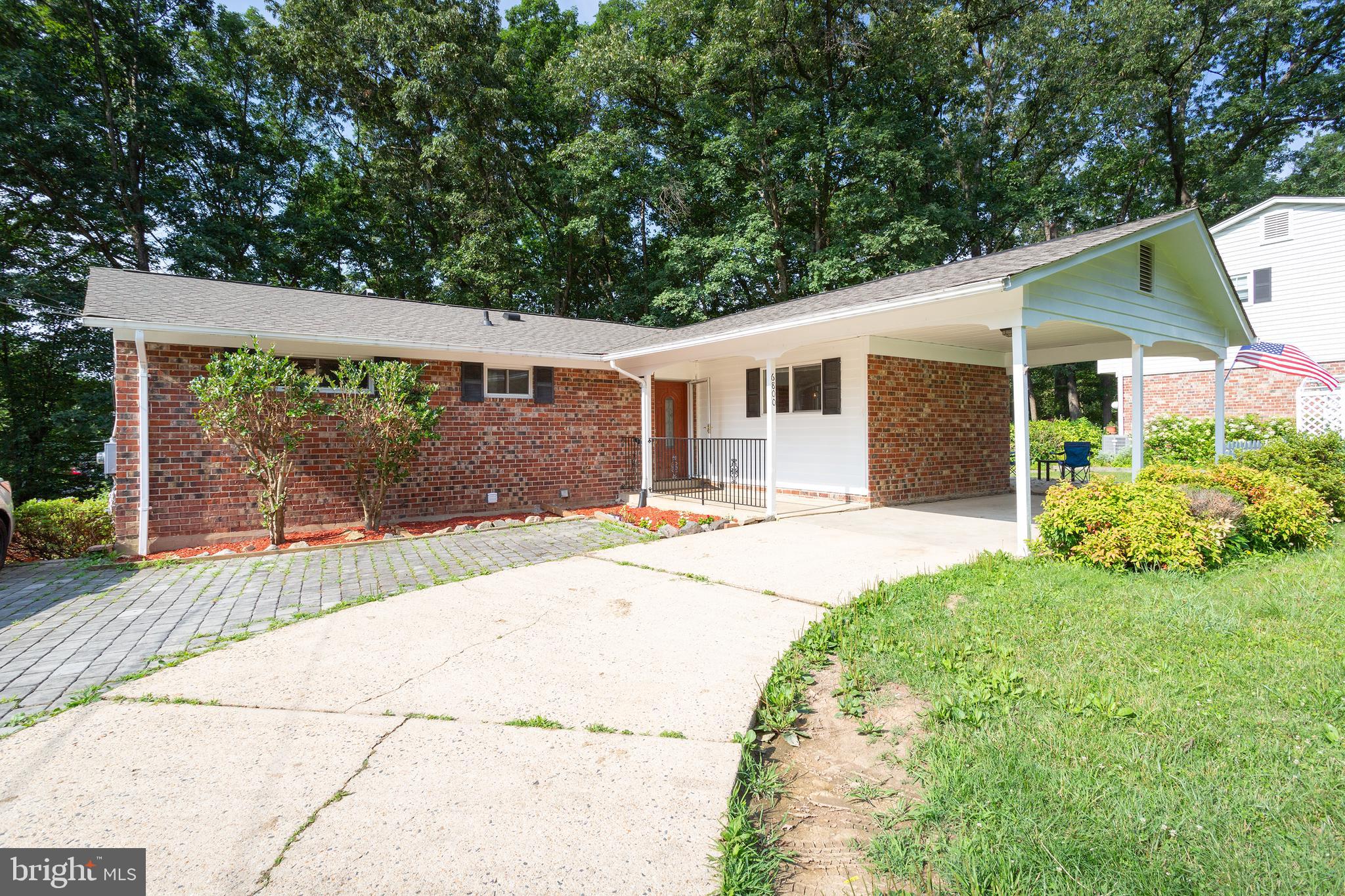 6800 Rolling Road Springfield, VA 22152 - Photo 4 of 47 Gallery Image 4