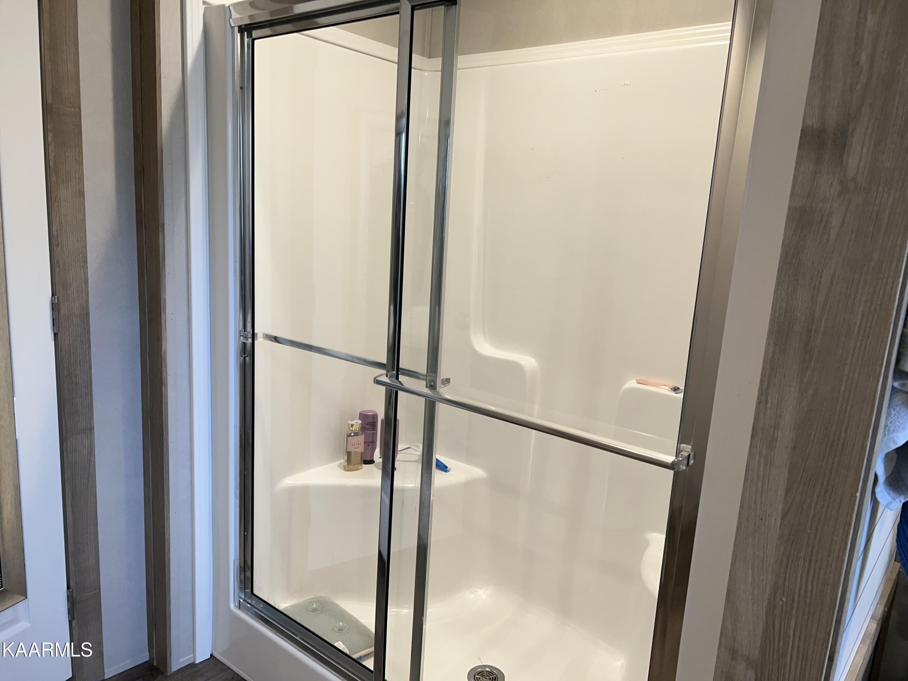 1038 Coolidge Road La Follette, TN 37766 - Photo 10 of 16 67827D7A-7801-41D5-9D12-FF7382CE2094