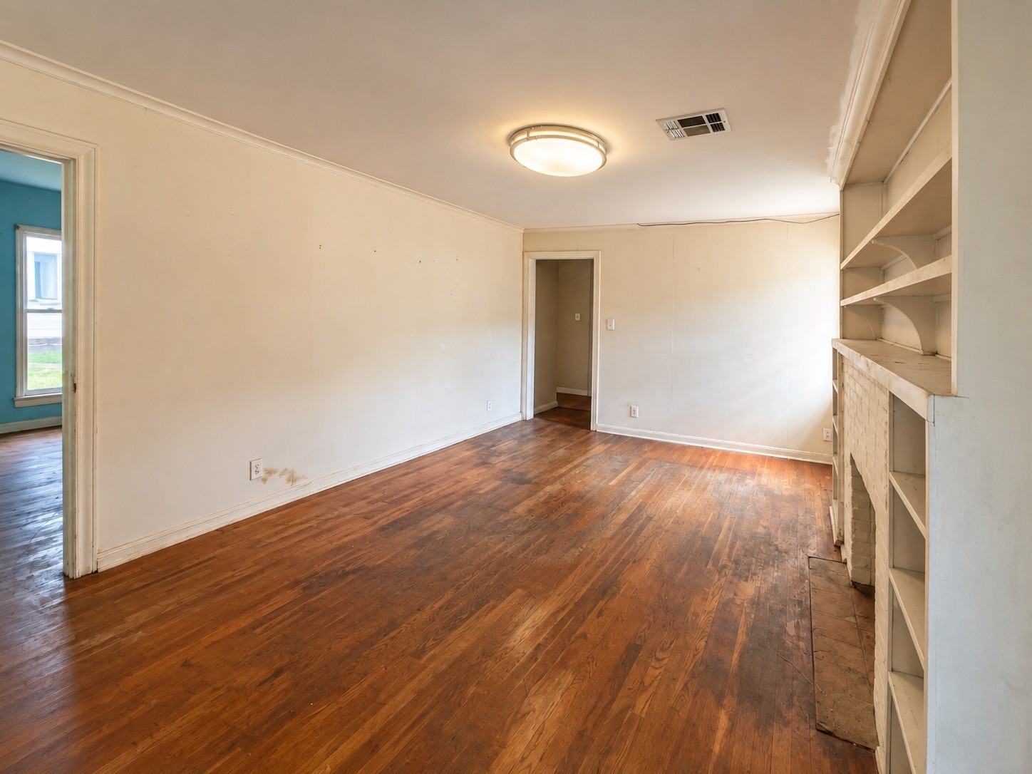4427 Merwin Street Houston, TX 77027 - Photo 11 of 21 Gallery Image 11