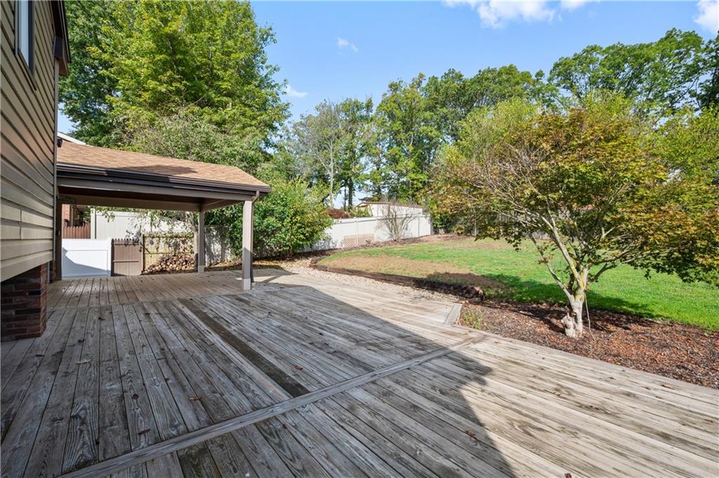 174 North Jamestown Road Coraopolis, PA 15108 - Photo 24 of 27 a front view of a house with a yard
