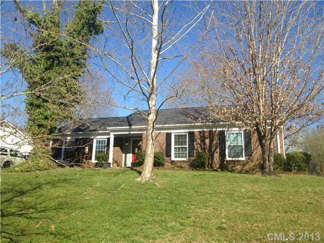 11912 Painted Tree Road Charlotte, NC 28226 - Photo 3 of 14 Gallery Image 3