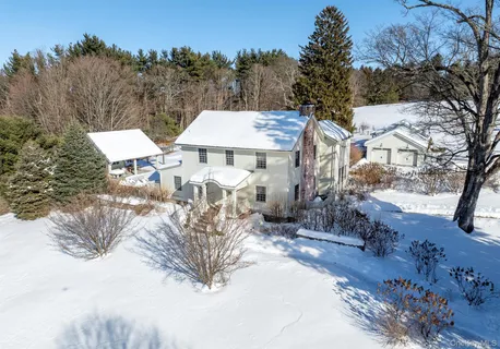 $2,600,000 | 188 9 Partners Lane, Millbrook, NY 12545