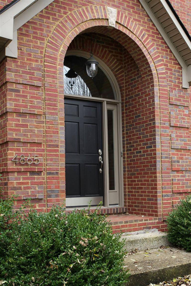 4865 Pleasant Grove Road Lexington, KY 40515 - Photo 2 of 38 Dramatic arched doorway.