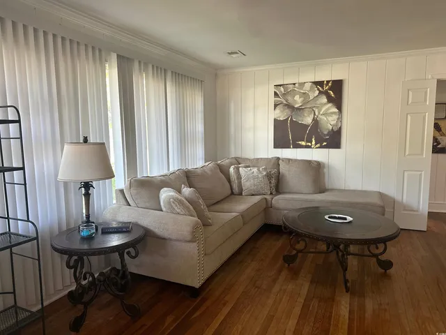 $1,700 | 519 32nd Avenue North, Myrtle Beach, SC 29577