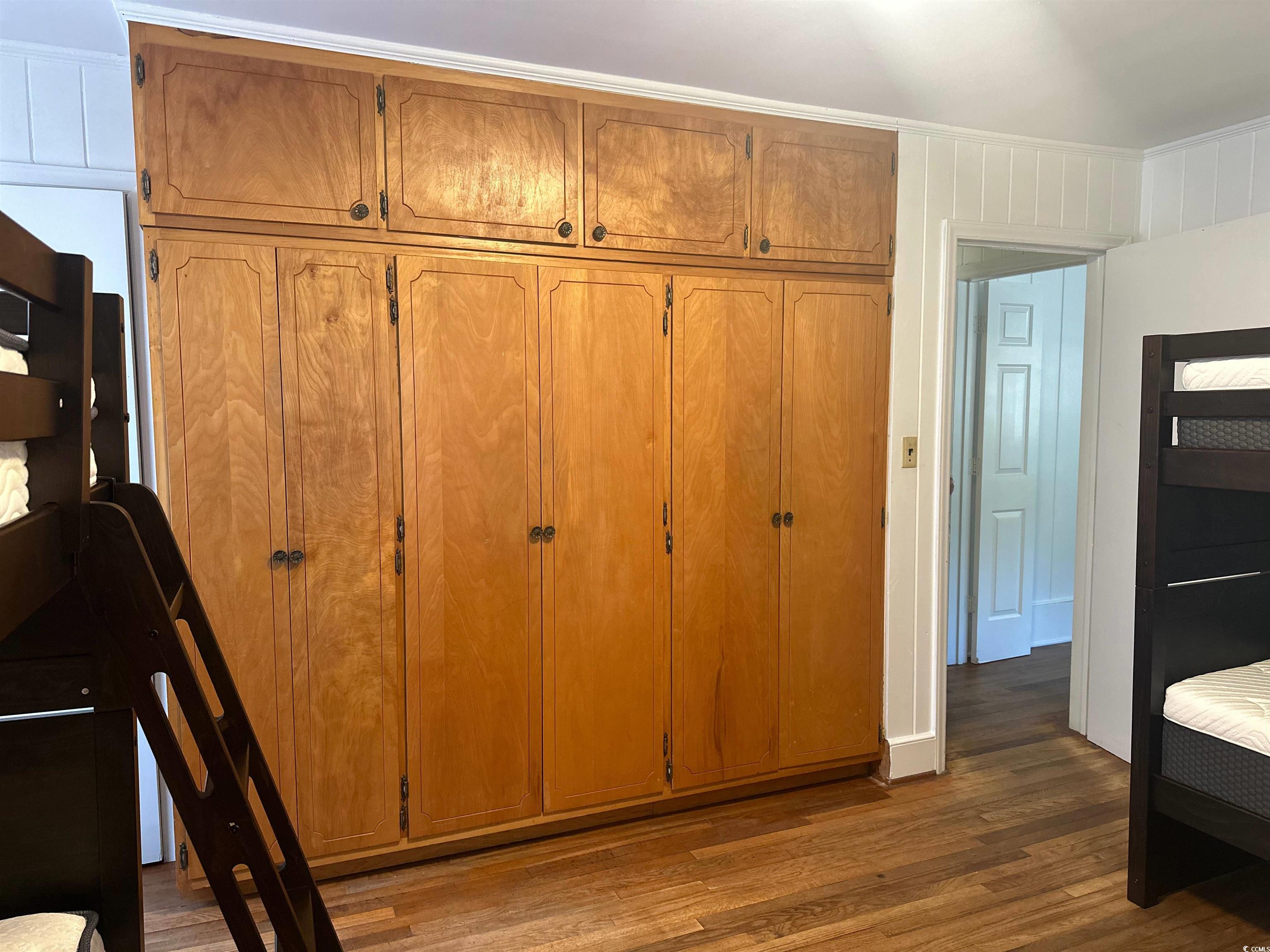 519 32nd Avenue North Myrtle Beach, SC 29577 - Photo 20 of 25 View of closet
