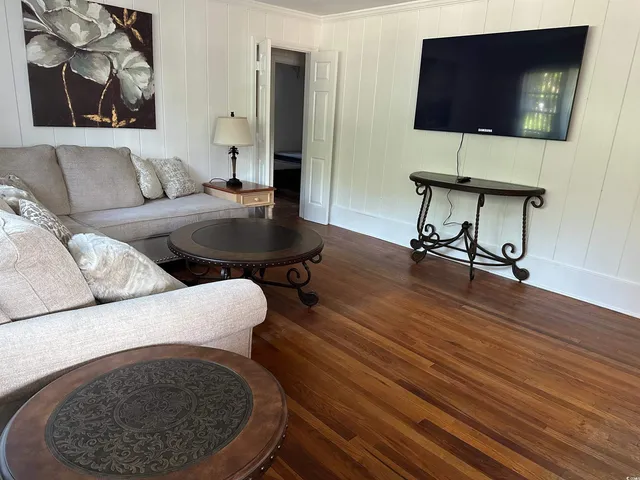 $1,700 | 519 32nd Avenue North, Myrtle Beach, SC 29577