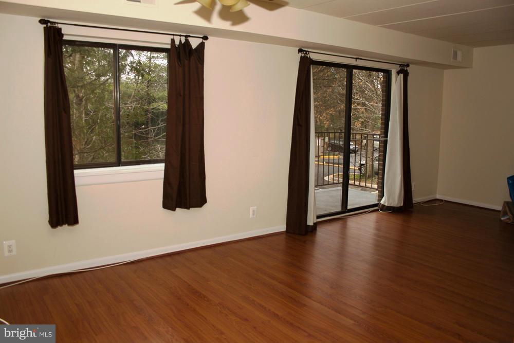 6270 Edsall Road, Unit 304 Alexandria, VA 22312 - Photo 7 of 25 Interior (General)