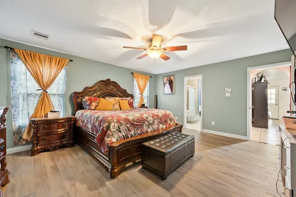 $319,999 | 1110 Piedmont Creek Trail, Houston, TX 77073