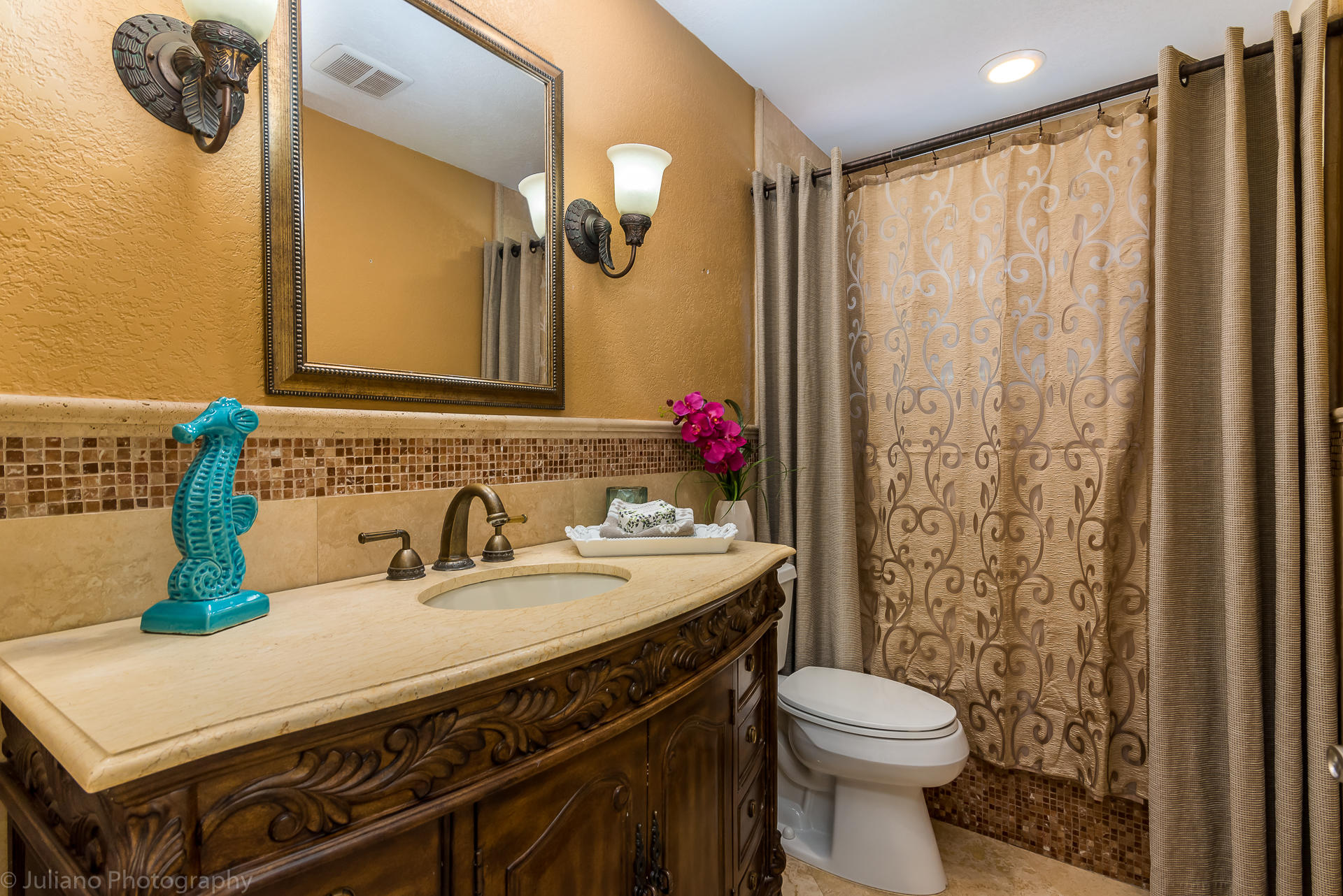 2099 Sharon Street Boca Raton, FL 33486 - Photo 17 of 20 2nd bath