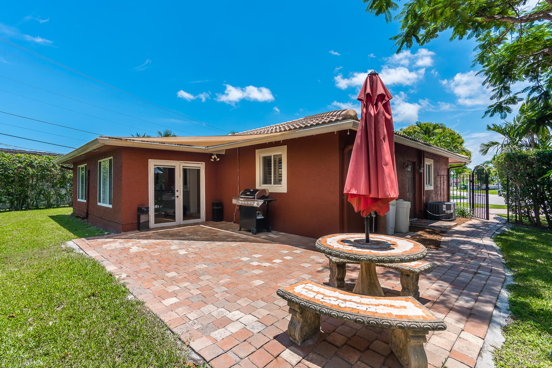 2099 Sharon Street Boca Raton, FL 33486 - Photo 19 of 20 Back yard