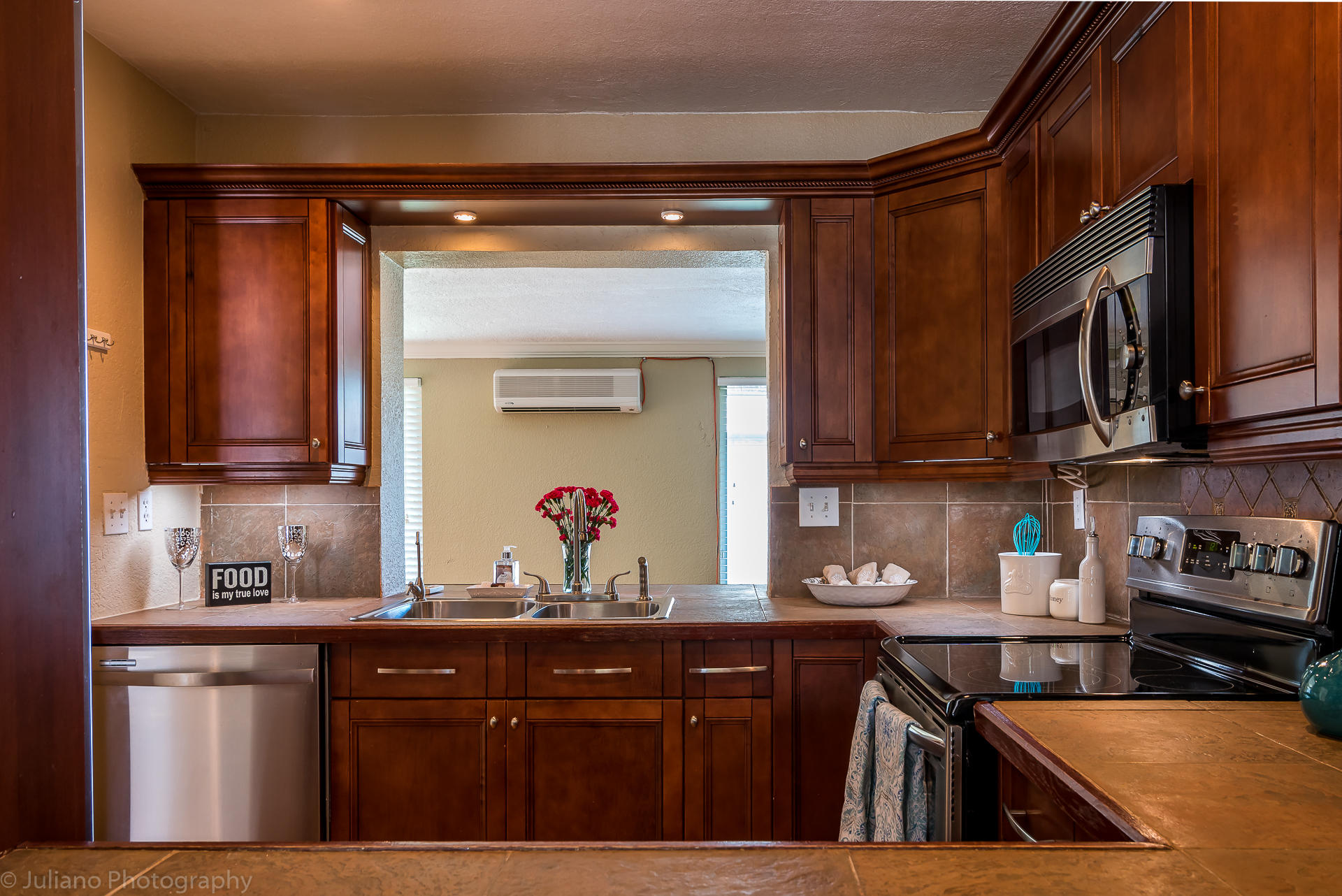 2099 Sharon Street Boca Raton, FL 33486 - Photo 8 of 20 Kitchen
