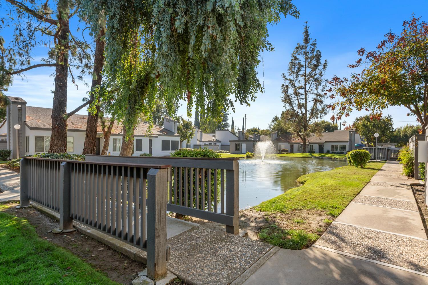 1313 Floyd Avenue, Unit 179 Modesto, CA 95355 - Photo 23 of 28 a view of a deck with a garden