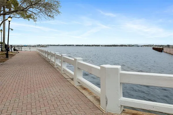 $465,000 | 2005 39th Street West, Bradenton, FL 34205