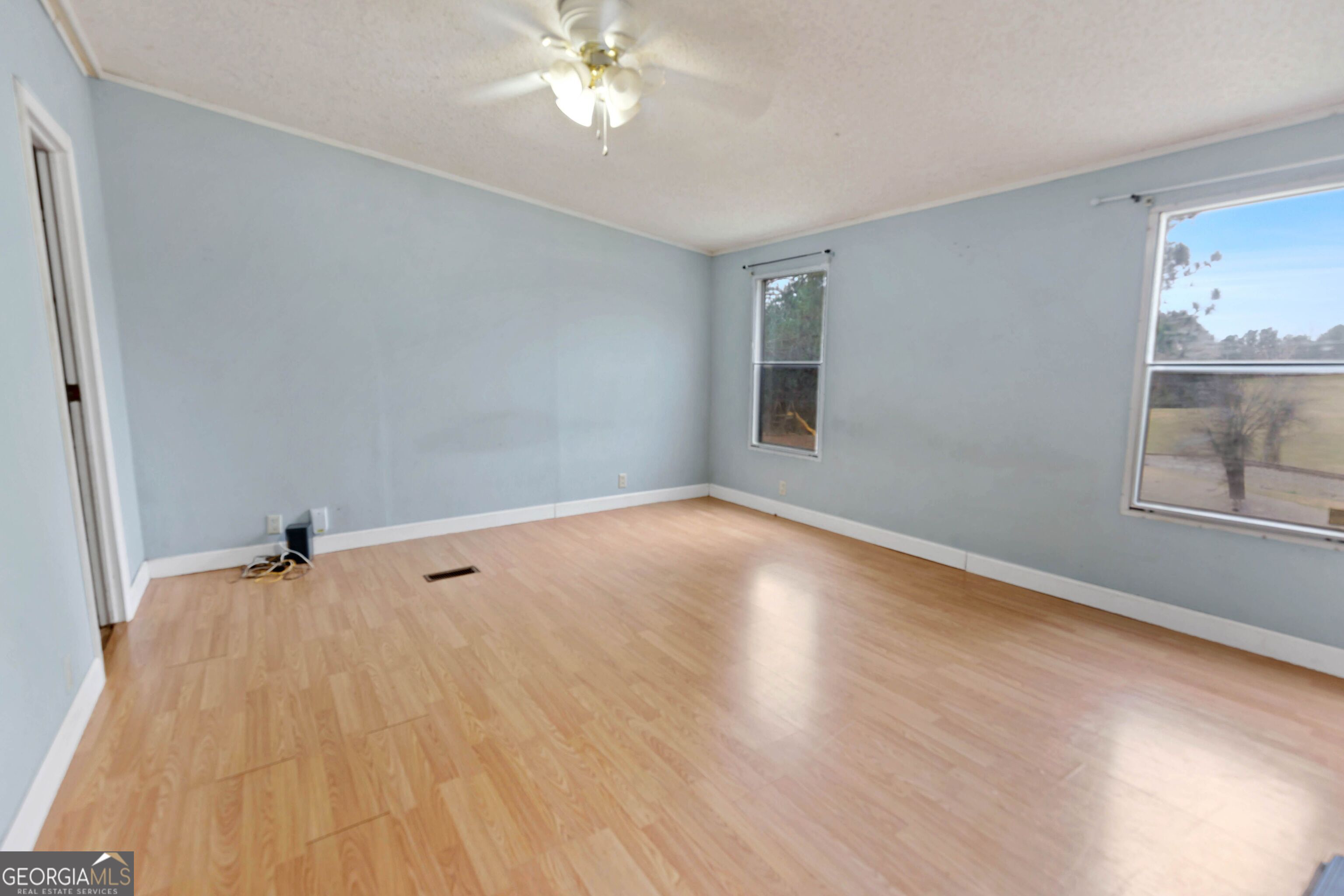 3269 Old Macon Road Forsyth, GA 31029 - Photo 8 of 18