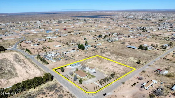 $399,000 | 928 Mike Court, Chaparral, NM 88081