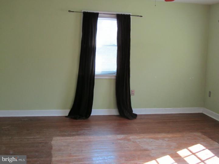 124 Parkview Road Cheltenham, PA 19012 - Photo 13 of 25 Bedroom - Main
