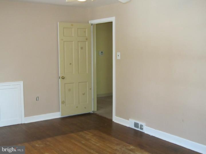 124 Parkview Road Cheltenham, PA 19012 - Photo 16 of 25 Bedroom 2