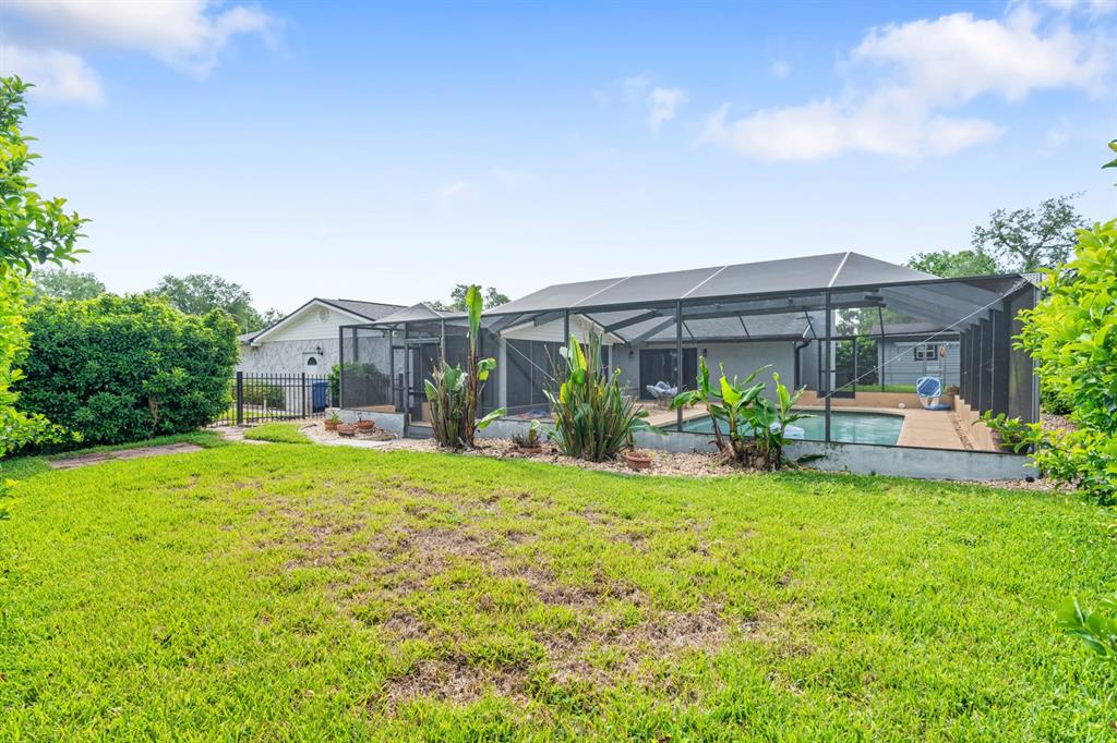 501 Rooks Road Seffner, FL 33584 - Photo 13 of 55