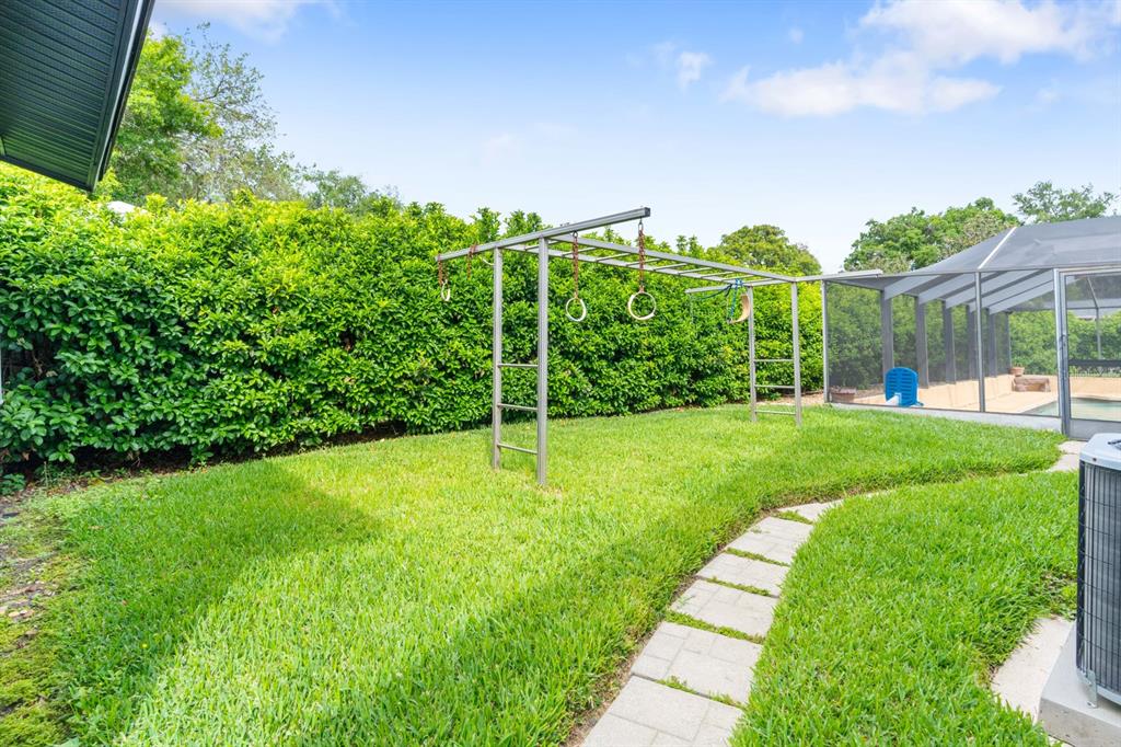 501 Rooks Road Seffner, FL 33584 - Photo 14 of 55