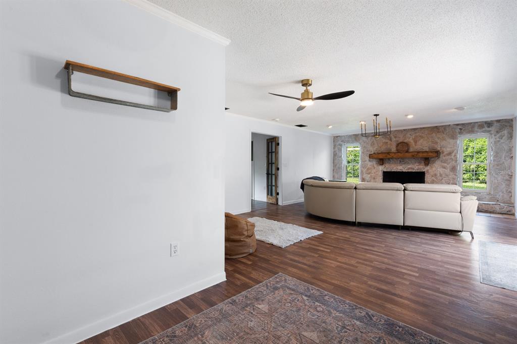 501 Rooks Road Seffner, FL 33584 - Photo 29 of 55