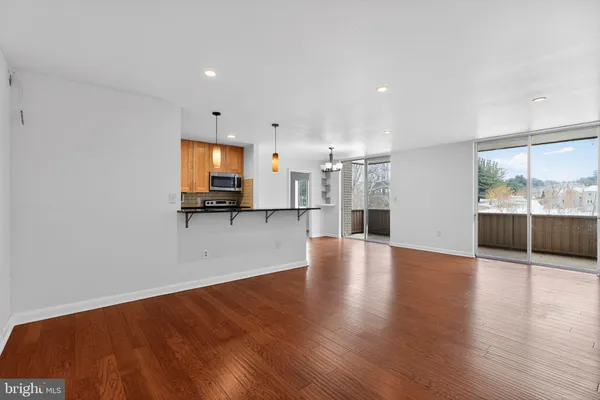 $3,050 | 7505 Democracy Boulevard, Unit 114, Bethesda, MD 20817