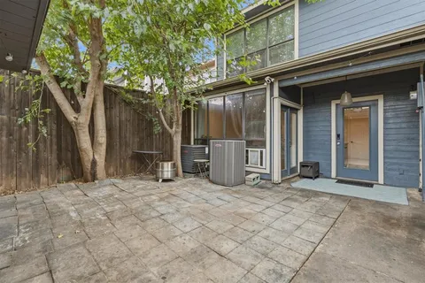 $339,000 | 543 Josephine Street, Dallas, TX 75246