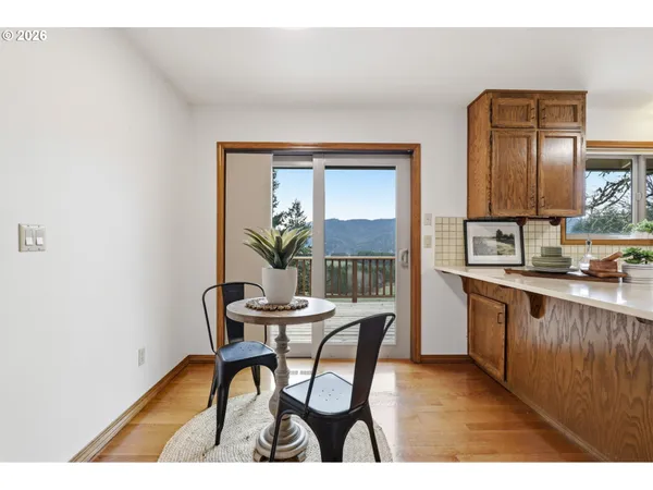 $1,100,000 | 49950 Northwest Mystic Drive, Forest Grove, OR 97116